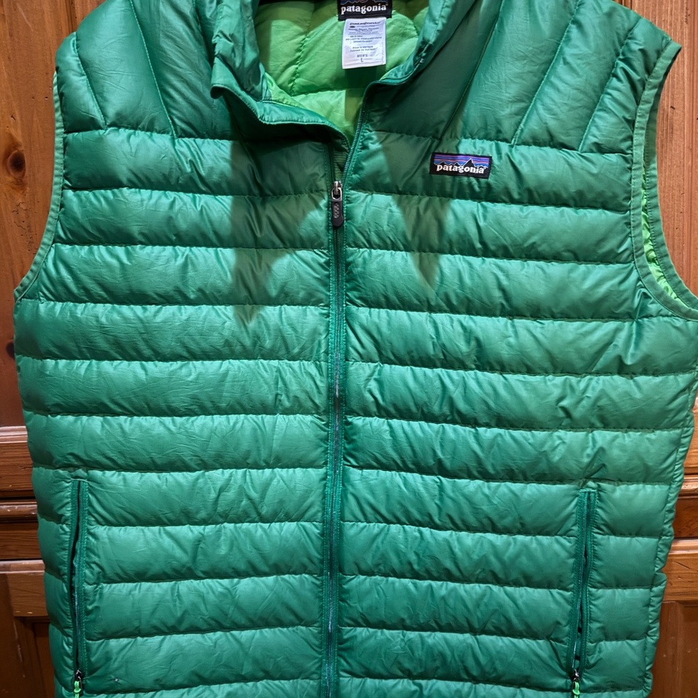 PATAGONIA Men’s Goose Down Sweater GREEN Vest Puffer Insulated Sz LARGE